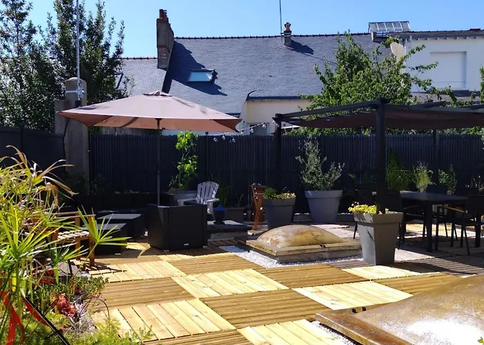 Hébergement de vacances Maison De à St Nazaire, Près Du Front De Mer, Climatisée, 3 Avec Sdb Privatives, Wifi - Fr-1-306-1203